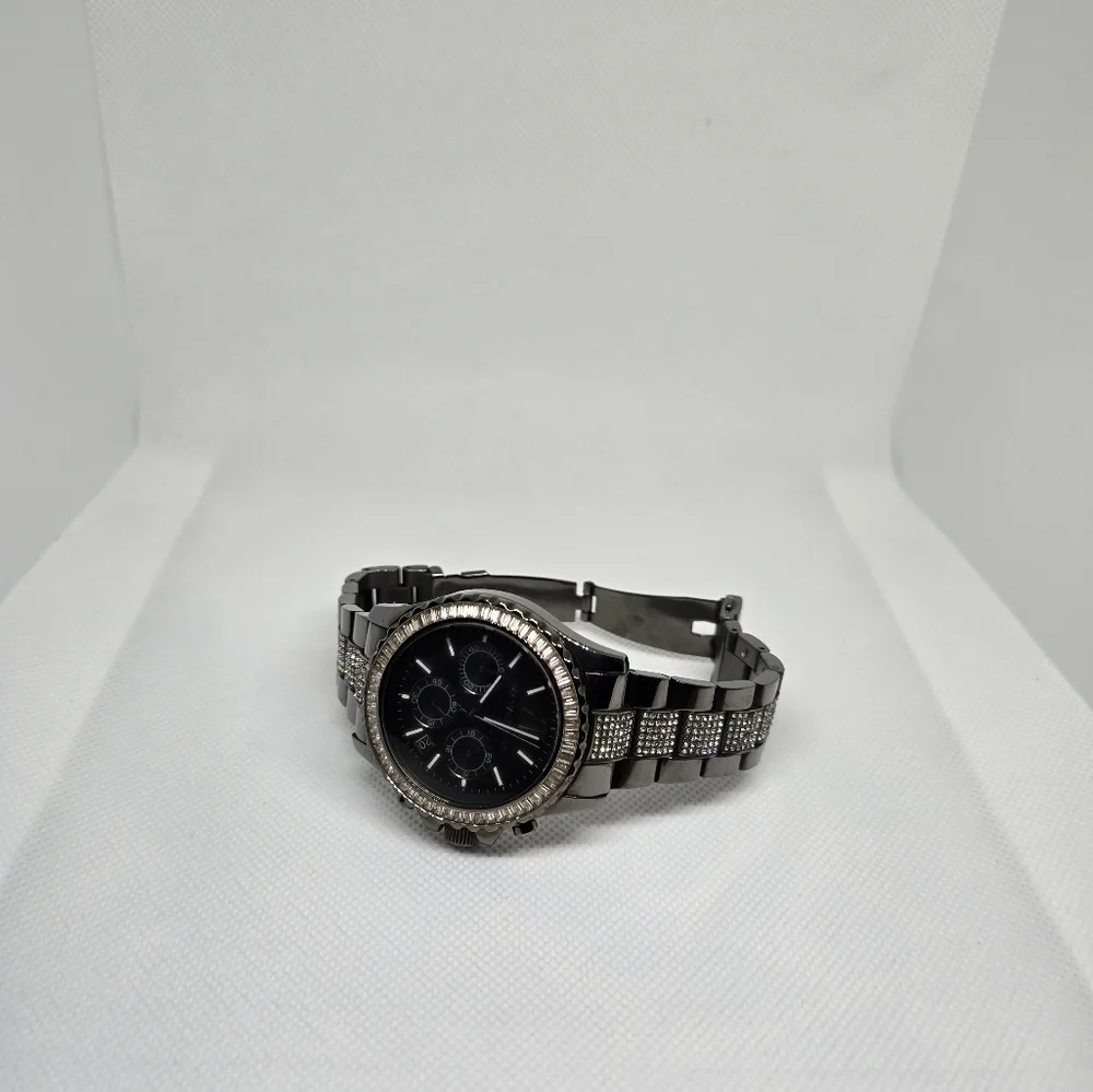 Michael Kors Everest Chronograph Watch - Picture 7 of 15